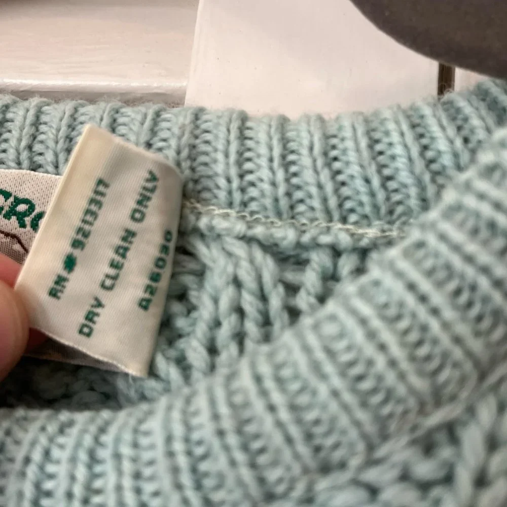 Aran Crafts 100% merino wool cable knit sweater medium seafoam green - Picture 4 of 5